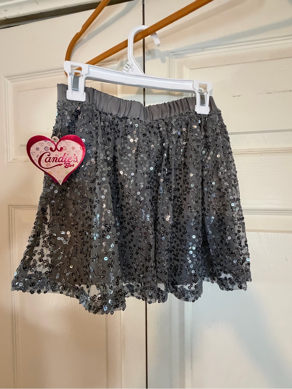 NWT Candie's Girls Sequin Mesh Pull On Skirt Gray Silver Small 7/8 Bling Dance